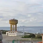 Pksc - Surfers House Peniche