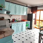 Konukevi Pksc - Surfers House 3*