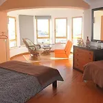 Konukevi Pksc - Surfers House Peniche