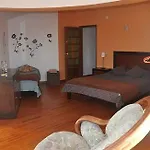 Konukevi Pksc - Surfers House Peniche
