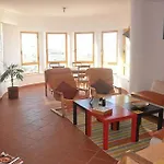 Konukevi Pksc - Surfers House Peniche