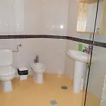 Pksc - Surfers House Konukevi 3*