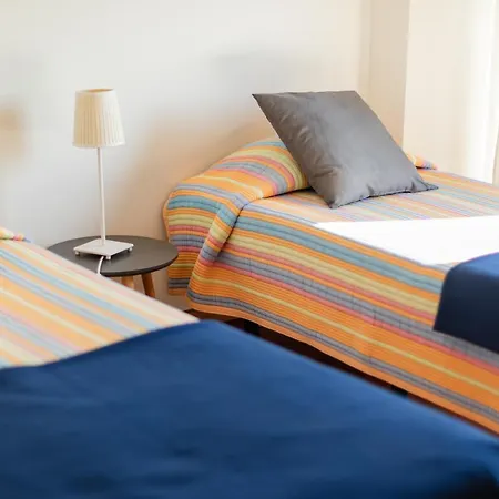 Konukevi Pksc - Surfers House 3*