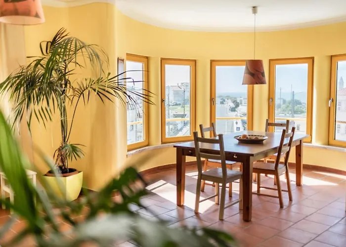 Affittacamere Pksc - Surfers House Peniche