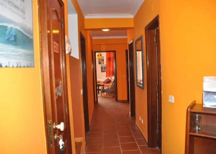 Pksc - Surfers House Peniche