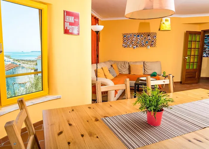 Pksc - Surfers House Affittacamere 3*